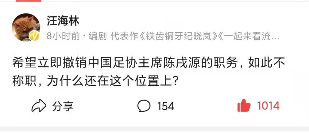 那人屈辱至极，但为了活命，还是如鹌鹑一般，老老实实的喊道：爸爸，求您饶命啊爸爸......叶辰满意的点点头，说：看你们两个人还算是有一点诚意，那么我就给你们一个活命的机会，跪在地上叫爸爸，这次如果叫的好，我就放过你们。